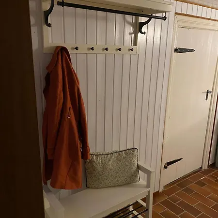 Unter Dem Reetdach * Вустров