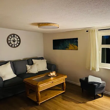 Апартаменты Unter Dem Reetdach *