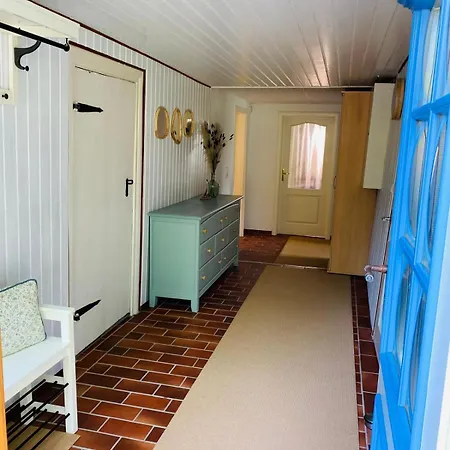 Unter Dem Reetdach Апартаменты *