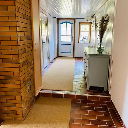 Unter Dem Reetdach Апартаменты Вустров