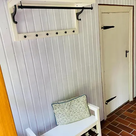 Unter Dem Reetdach *